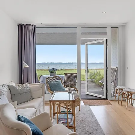 Amazing In With House Sea View *
