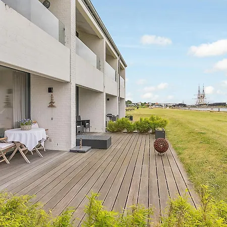 Amazing In With House Sea View *