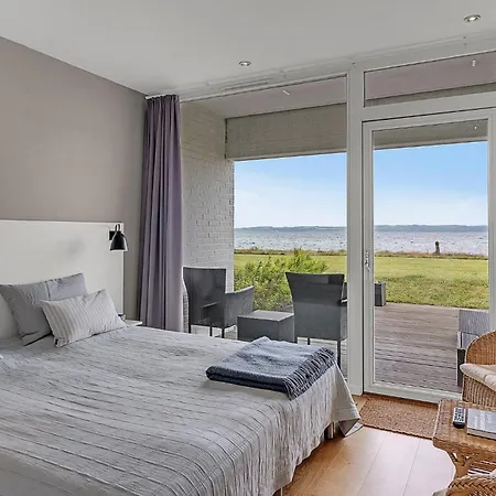Amazing In With House Sea View Дом отдыха