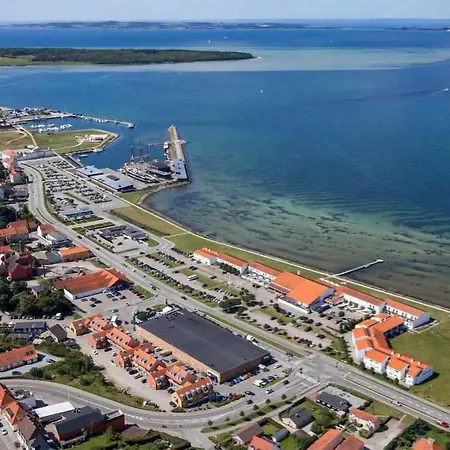 Дом отдыха Amazing In With House Sea View